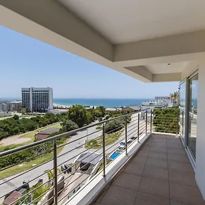 The Pearls 5th Floor Luxury Apartment Port Elizabeth